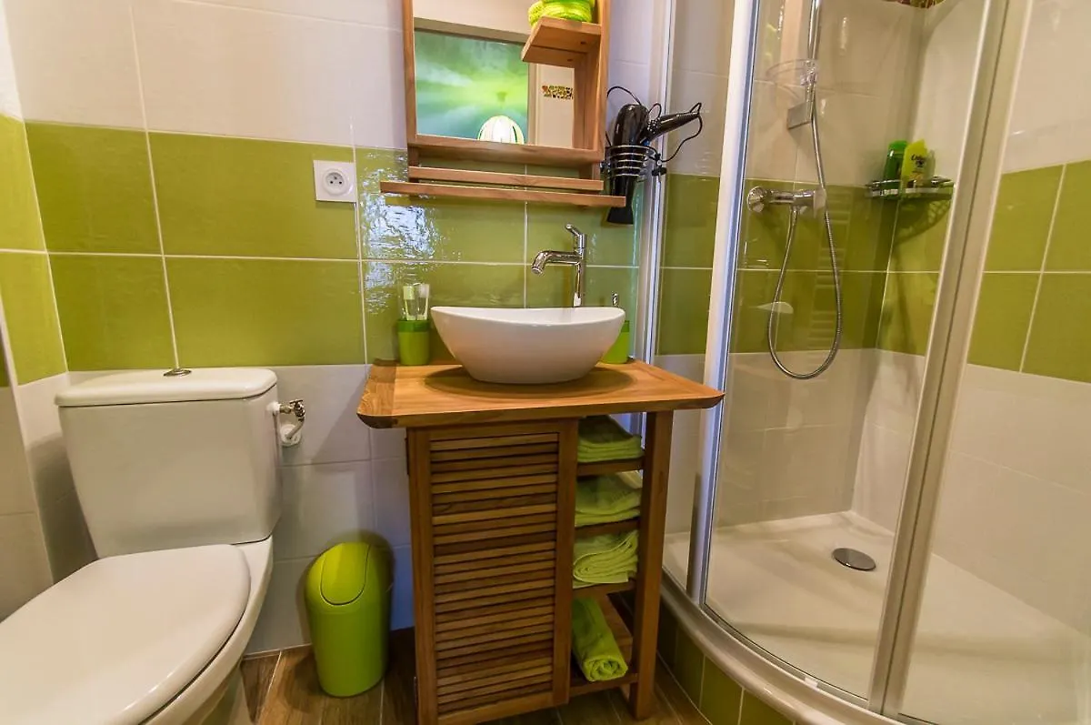 Gite 5 Etoiles 6 Pers 113M2 Vue De Reve Piscine Rien Que Pour Vous ! Brion