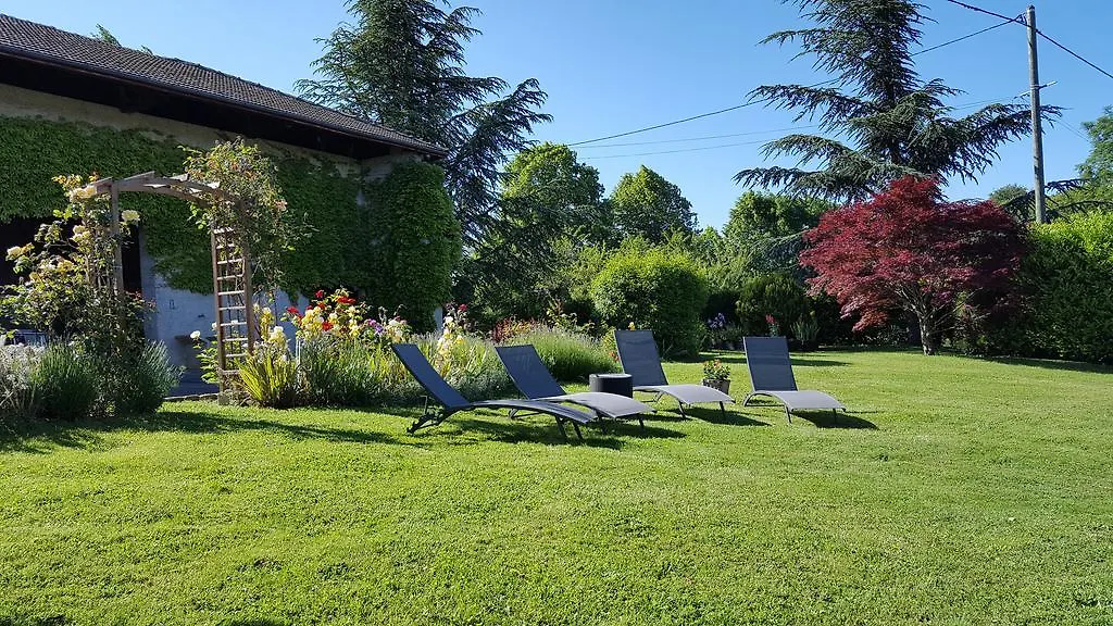 Gite 5 Etoiles 6 Pers 113M2 Vue De Reve Piscine Rien Que Pour Vous ! Brion  Holiday home Brion (Isere)
